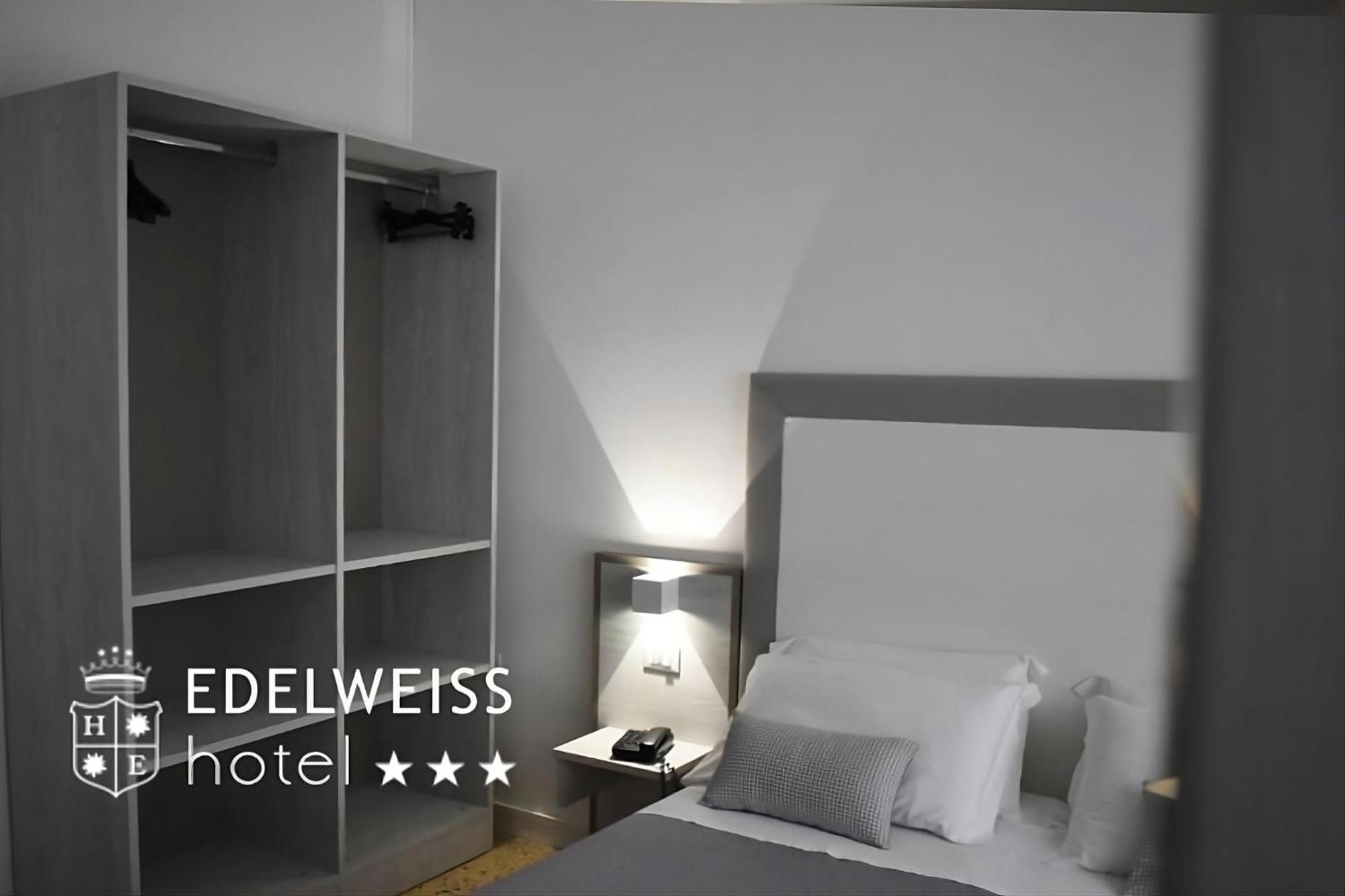 Hotel Edelweiss Лидо-ди-Езоло Экстерьер фото